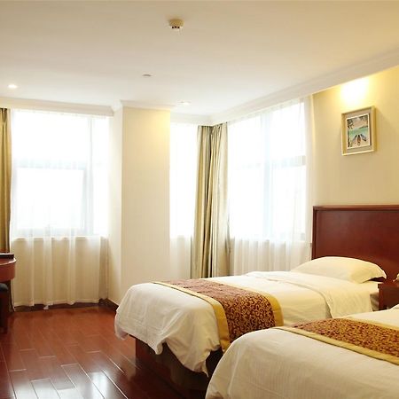 Greentree Alliance Jiangxi Nanchang Honggutan Middle Fenghuang Avenue Hotel Экстерьер фото