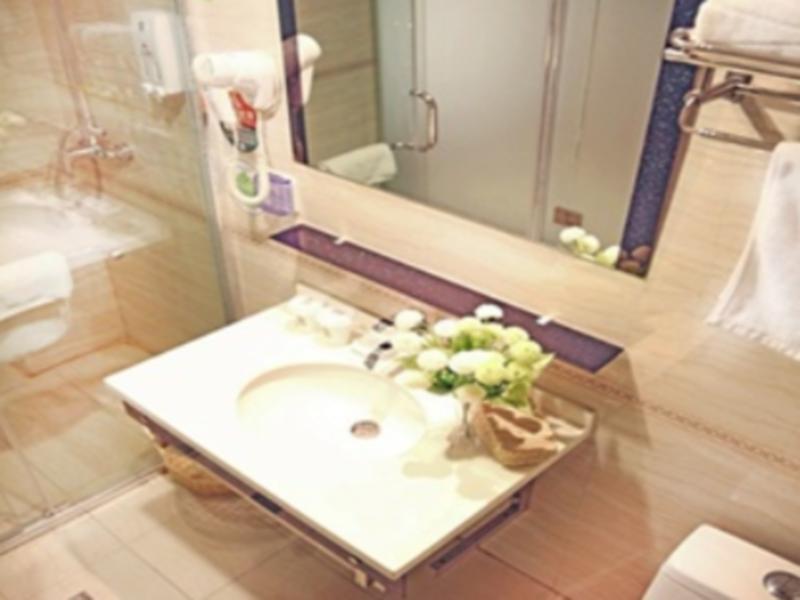 Greentree Alliance Jiangxi Nanchang Honggutan Middle Fenghuang Avenue Hotel Экстерьер фото