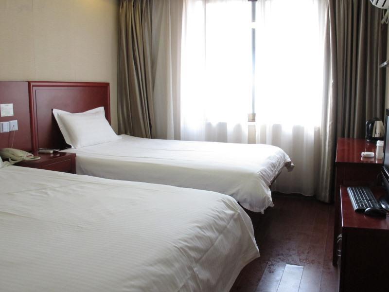 Greentree Alliance Jiangxi Nanchang Honggutan Middle Fenghuang Avenue Hotel Экстерьер фото