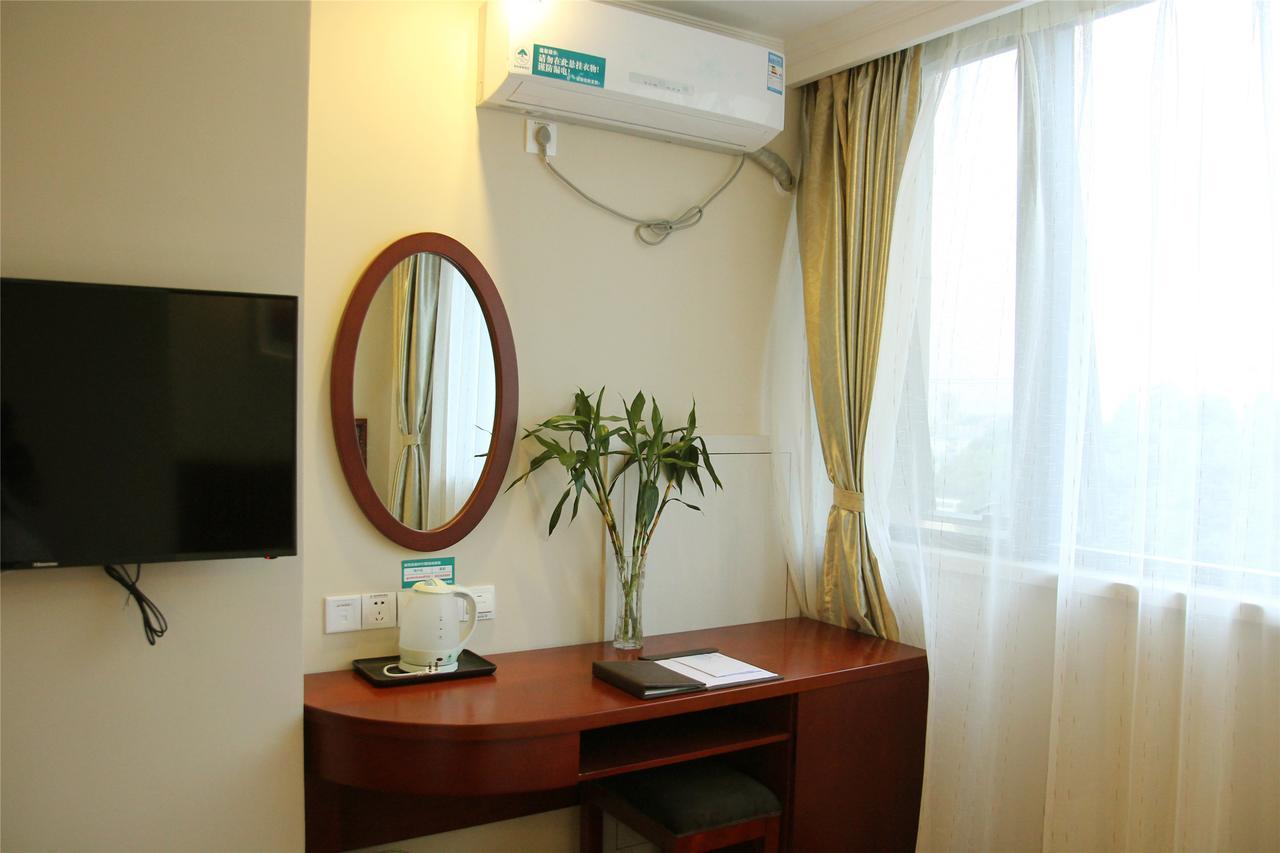 Greentree Alliance Jiangxi Nanchang Honggutan Middle Fenghuang Avenue Hotel Экстерьер фото